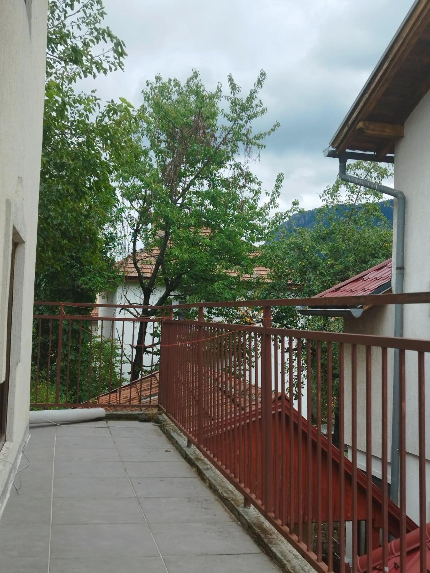 Budget Rooms Vratnik - Amazing Views Sarajewo Zewnętrze zdjęcie